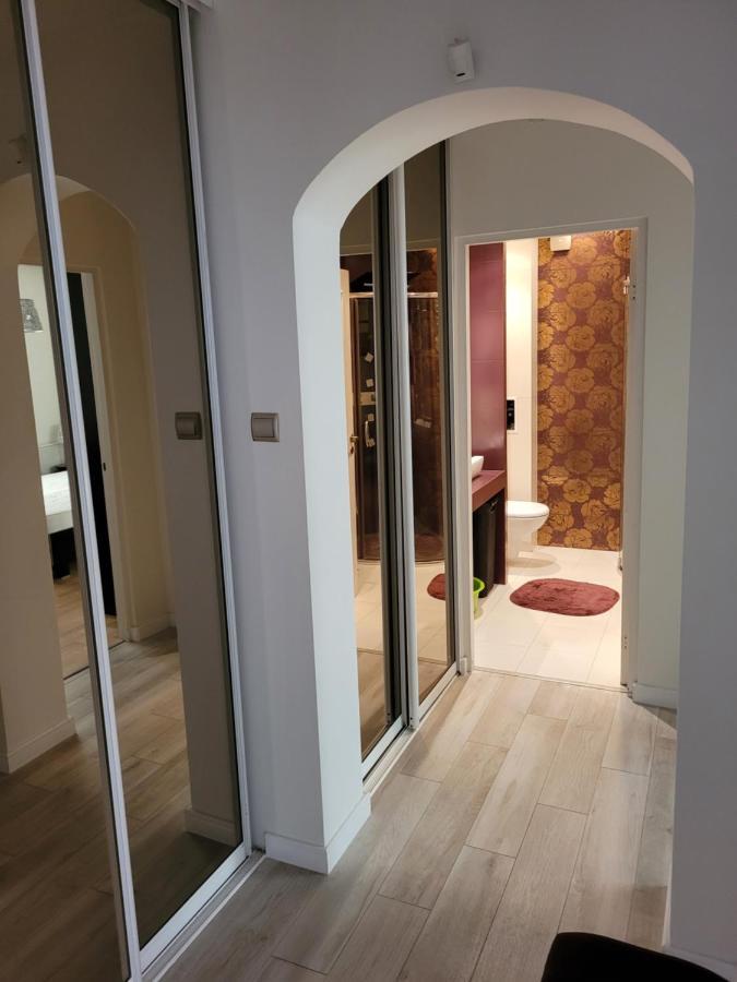 Apartament Kosciuszki キェルツェ エクステリア 写真