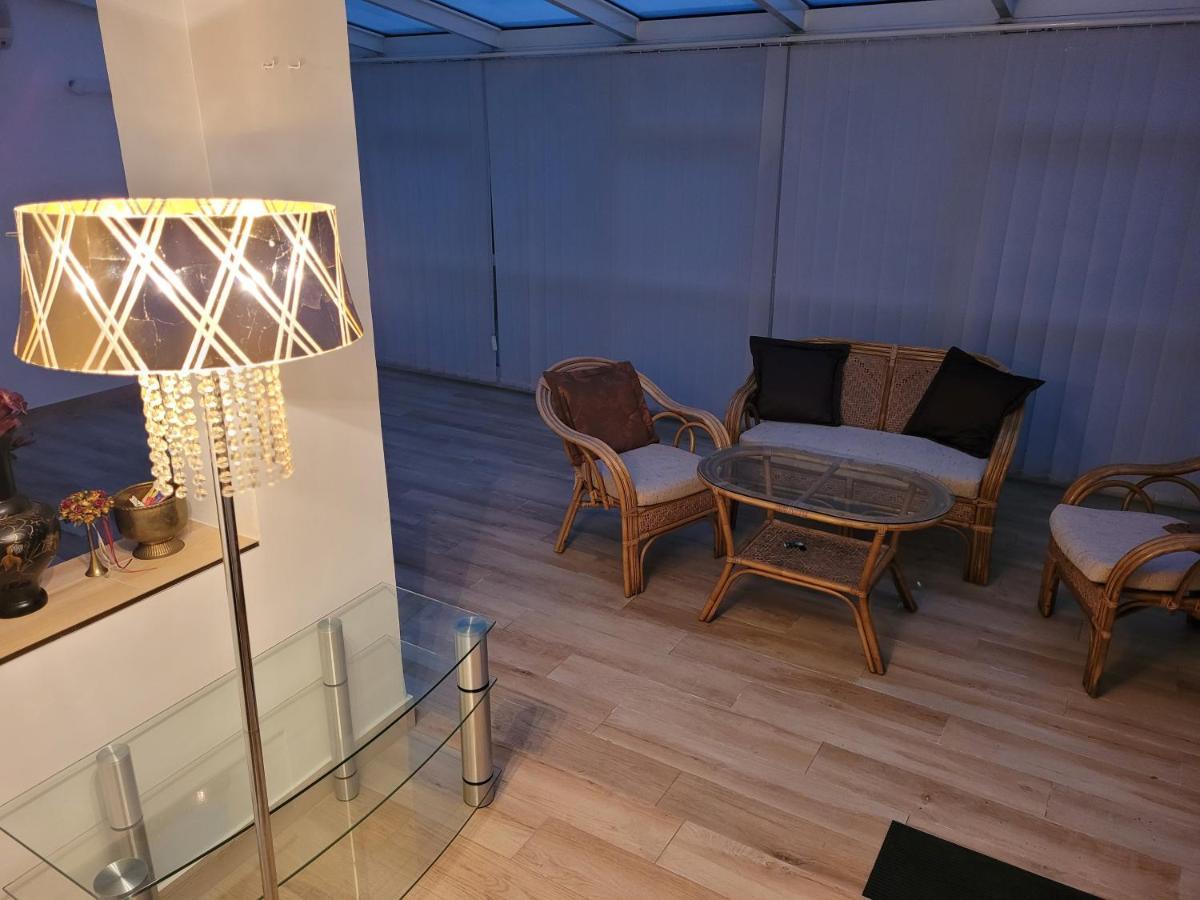 Apartament Kosciuszki キェルツェ エクステリア 写真